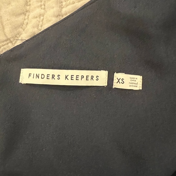 Finders keepers lined tank. Size XS - Picture 7 of 8